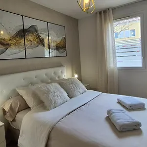 Appartement A 500 Mètres Des Plages Et Du Port Du Brusc, Les Terrasses Des Embiez Avec Piscine Et